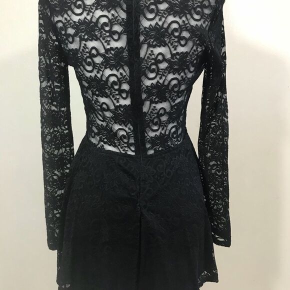 Black Lace Romper | size Small Approximately - Picture 9 of 14